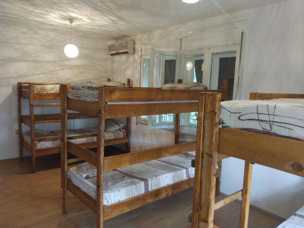 Comfy Hostel 2 Skopje Exterior photo